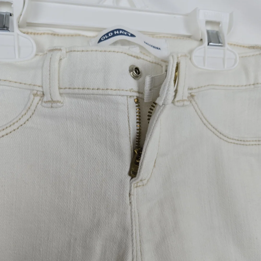 Old Navy Girl Ballerina White Embroidered Adjustable Waist Stretch Jeans 4T NWOT